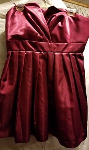 XXL burgundy formal dress